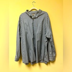 Men’s Duluth Button Down long sleeved  Shirt 

Size 4XL